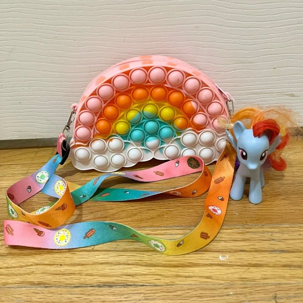Rainbow Girl Gift Set - Pop-It Purse (Sensory)‎ + My Little Pony Rainbow Dash